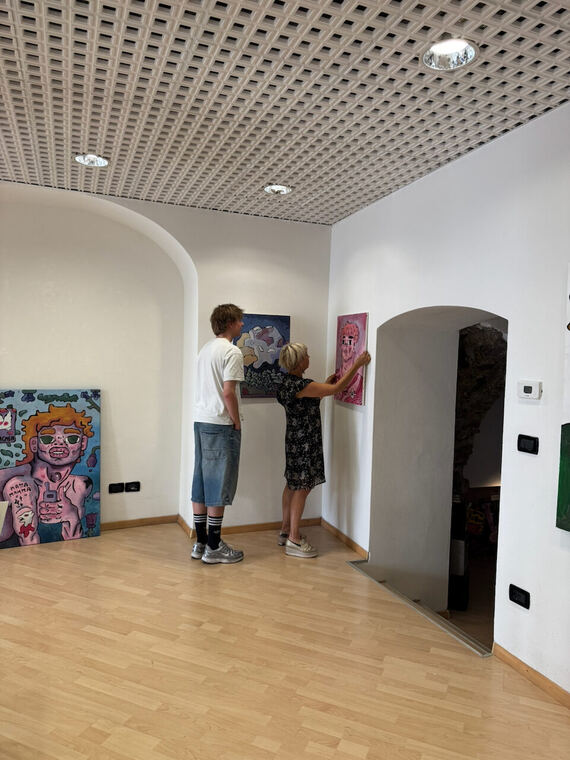Preparazione della mostra